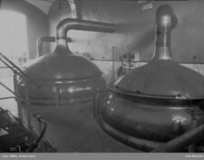 Øltanker. Foto: Anders Beer Wilse/Oslo Museum (1926).