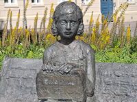 Statue av Cissi Klein på Museumsplass, Trondheim. Foto: Eva Rogneflåten (2021)