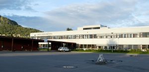 Dønski videregående skole.jpg