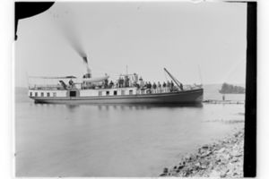 DS Hamar ved Nes brygge.jpg