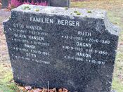 Flypioneeren Dagny Berger er gravlagt i familiegrav på Bryn kirkegård. Foto: Stig Rune Pedersen