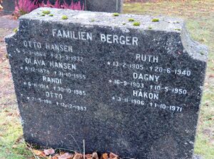 Dagny Berger familiegrav Bærum.JPG