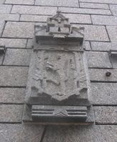 Riksvåpenet på fasaden til Telegrafbygningen. Foto: Stig Rune Pedersen