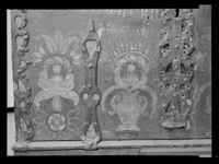 405. Detalj kiste. Historisk museum, Bergen - no-nb digifoto 20150218 00161 NB MIT FNR 17281.jpg