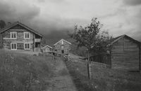 87. Djuvland Søndre, Gjuvland Søndre, Telemark - Riksantikvaren-T178 01 0230.jpg