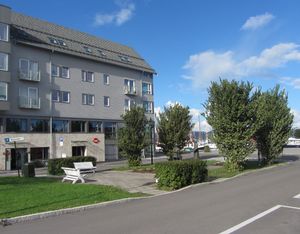 Dr. Graaruds plass Holmestrand 2013.jpg