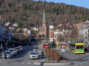 Drammen Bragernes torg oversikt 210304.jpg