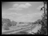 45. Drammensveien ved Fornebu - no-nb digifoto 20150206 00150 NB MIT FNR 19136.jpg