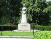 Dronning Maud statue Oslo.jpg