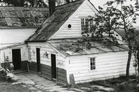 2. Einstabøvoll, Hordaland - Riksantikvaren-T251 01 0016.jpg