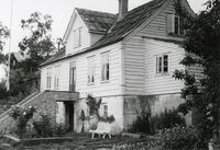 4. Einstabøvoll, Hordaland - Riksantikvaren-T251 01 0018.jpg