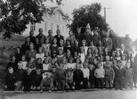 Elevene ved skolen i 1925