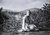 Elida Andreassen, Sandvika, Gml. Tanumvei 17 - 1956. Besøk hos Olava og Thor Eugen Kittelsen. Foto: Annar Westlie