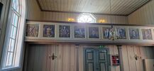 Fyrste del av dei søre gallerimåleria i Elverhøy kyrkje. Måla av Normann Bakkehaug. Opphavsperson: Thomas Erik Andreassen