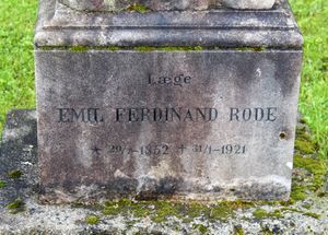 Emil Ferdinand Rode familiegrav Oslo.jpg