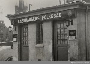 Enerhaugen bad 1946.jpg