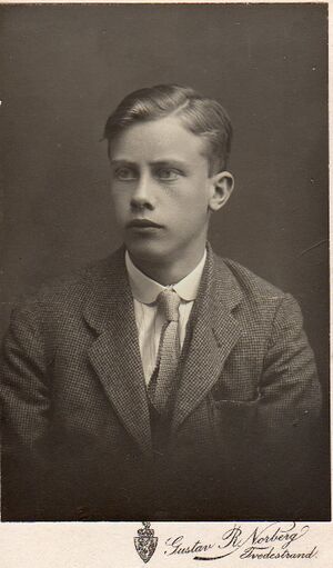 Erling Momrak Haugann som ung.jpg