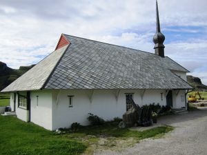 Ervik kyrkje.jpg