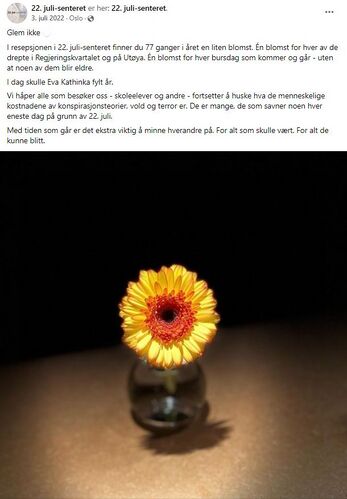 22. juli-senterets bursdagsblomst til Kathinka 3. juli 2022. Foto: Skjermdump 22. juli-senterets Facebookside, 2022
