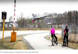 F16 inn for landing over Storgata 2015.