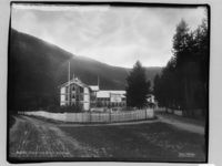 4. Fagerlund Hotel Valders - NB MS G4 0161.jpg