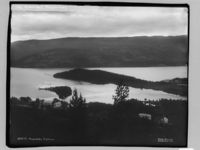 Strondafjorden. Foto: Marthinius Skøien (omkr. 1880–1898).