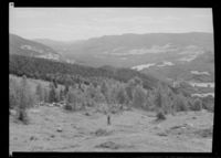 23. Fagernes, Utsikt mot Vestringsbygda - no-nb digifoto 20160303 00086 NB MIT FNR 07058.jpg