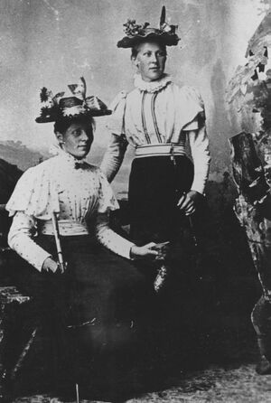 Familien Haug (oeb-190929).jpg