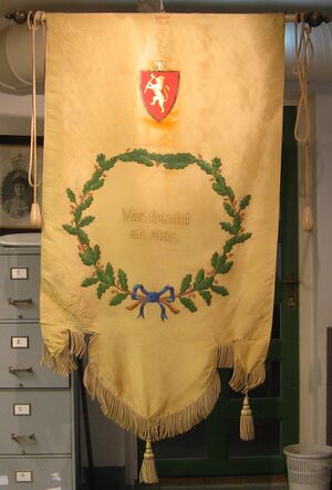 Fane Selbak Avholdsbarnelag (bakside).jpg