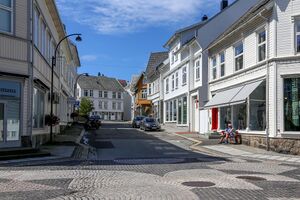 Farsund Torvgaten 200806.jpg