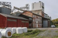 Felleskjøpets anlegg ved Lørenfallet i Lillestrøm kommune. Foto: Leif-Harald Ruud (2023).