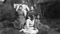 176. Fem kvinner (sf5994).jpg