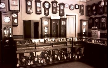 Finckelsens urmakerforretning.jpg