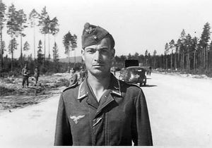 Finn Knutinge Kaas 1945.jpg