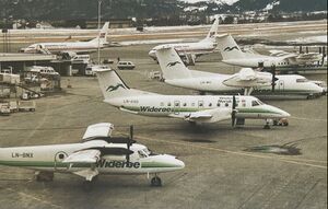 Fire generasjoner Widerøefly.JPEG