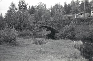 Fiskum, Buskerud - Riksantikvaren-T064 01 0001.jpg