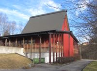 150. Fjellhamar kirke mars 2014 2.jpg