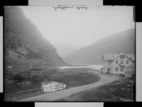 44. Flaamsdalen - no-nb digifoto 20140703 00012 NB NS NM 01727.jpg