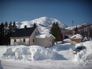 Flesnesveien 961 i Kvæfjord.JPG