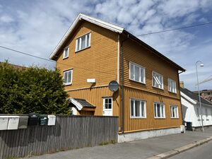 Flors gate 9 2023 fasade.jpeg