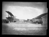 51. Fly på bakken - no-nb digifoto 20160212 00095 NB NS NM 02697.jpg