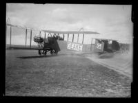 39. Fly på bakken - no-nb digifoto 20160212 00104 NB NS NM 02706.jpg