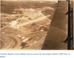 Flyfoto av trerullebanen som tyskerne bygde i rekordtempo smmeren 1940.