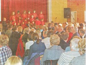 Folkefeiring i Bjarkøy. Nationen 27.04.2010.jpg
