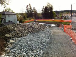 Fordrøyningsmagasin for veianlegget ved Bråte bru - Statsråd Ihlens vei. 16.05.2014.