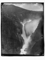 70. Foss med langt fall - NB MS G4 0858.jpg