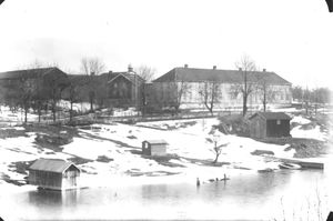 Fossesholm sett fra nordvest (sf0941).jpg