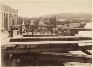 Fra sjøbadeanstalten på St Olavs pir.jpeg