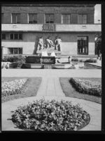 47. Fra solplassen - no-nb digifoto 20150206 00180 NB MIT FNR 20179.jpg