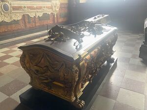 Frederik III sarkofag Roskilde.jpg